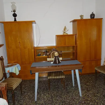 Andreas Studio With Private Parcking * Triovasálos