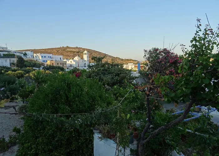 Andreas Studio With Private Parcking Lägenhet Triovasálos